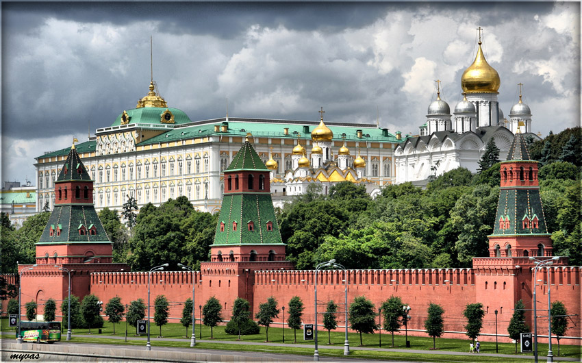 Image of the Kremlin complex in Moscow, Russia